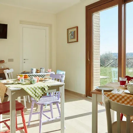 Nido Delle Rondini Alloggio per agriturismo *